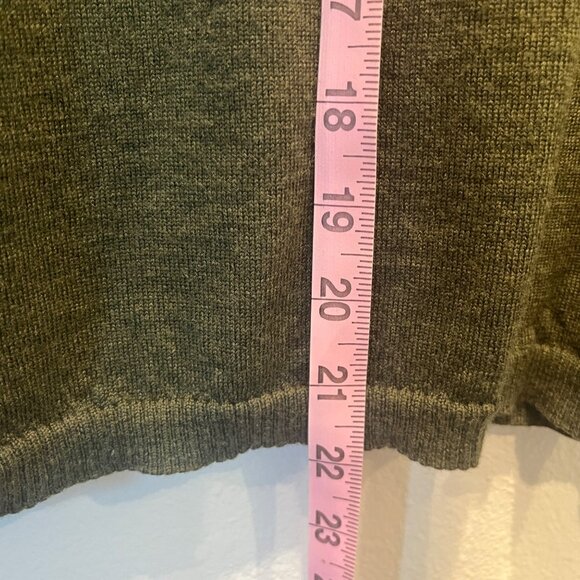 Pendleton 100% Merino Wool Sweater Career Women's Green Turtleneck Size Medium - Picture 4 of 9